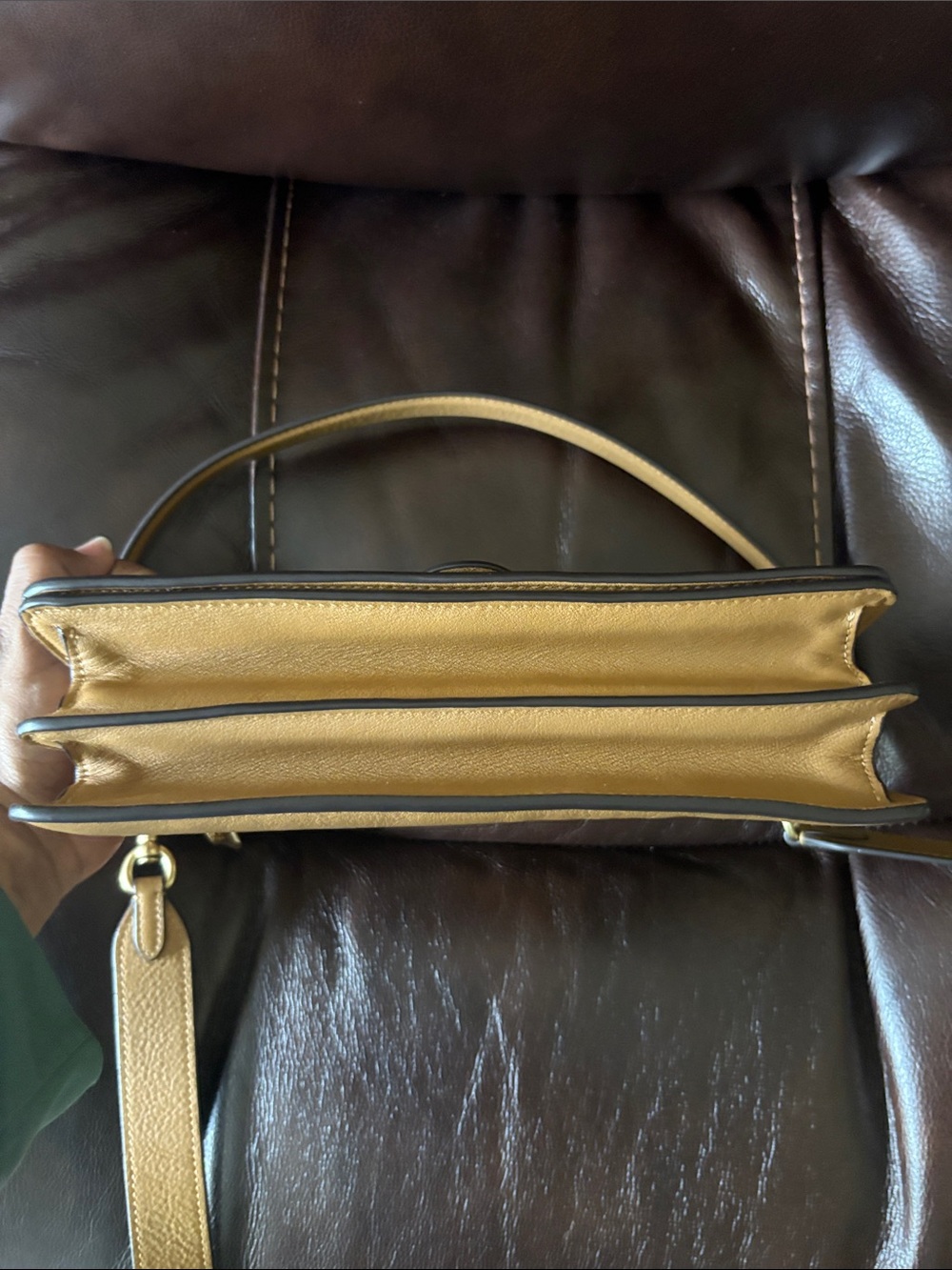 Coach Chain Tabby in Honey Leather Shoulder Bag with Gold Chain - Picture 6 of 7